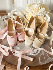  Женские балетки из розового атласа с завязками-лентами, элегантный и женственный дизайн, идеально подходят для занятий балетом, танцевальных выступлений и торжественных случаев.