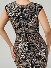 cheap 1920s Dresses-Roaring 20s 1920s Knee Length Flapper Dress Cap Sleeves The Great Gatsby Sequins Fringe Scoop Neck Fancy Dress Women's Christmas Carnival speakeasy Masquerade Retro Theme Party Adults' Dress