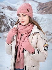 economico Cappelli da donna-Set unisex di cappello, sciarpa e guanti natalizi con guanti touchscreen, vari colori, perfetto per la moda invernale e come regalo per le feste