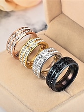 halpa Miesten korut-Miesten jouluinen titaaniterässormus punaisilla ja sinisillä kristallikivillä, useita värejä, täydellinen juhlamuotiin ja lahjaksi