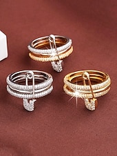 levne Dámské prsteny-Dámský vánoční měděný prsten - elegantní tříbarevný design s čirými kameny, ideální jako sváteční dárek, slavnostní a stylový doplněk pro běžné i formální příležitosti