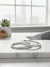 baratos Brinco Feminino-Brincos de argola elegantes com cristais transparentes brilhantes – brincos pendentes em aço inoxidável banhado a ouro e prata.