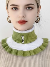 abordables Bufandas de mujer-Cuello de punto navideño para mujer, suave y acogedor, con volantes, disponible en varios colores. Ideal para el invierno y las fiestas.