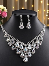 abordables Collier pour femme-Ensemble collier et boucles d'oreilles pendantes en argent plaqué violet pour femme - bijoux de mariée élégants en cristal pour mariages, bals de fin d'année et soirées habillées