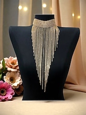 levne Dámský náhrdelník-Dámský zlatý náhrdelník s kamínky a třásněmi - luxusní šperk na koktejlové večírky, večerní akce a formální příležitosti