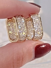 preiswerte Damen Ohrringe-Damen-Ohrringe aus einer Legierung mit Zirkonia-Besatz – in verschiedenen Farben erhältlich, elegantes Design für legere und formelle Anlässe.