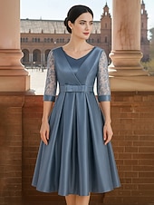 billige Te Lengde-A-Line Te Lengde Festkjole Cocktailkjole Bryllupsgjesterkjole Mor til bruden kjole 3/4 Lengde Ermekraft Crew Neck Elegant Vintage Fest med Blonder Folds