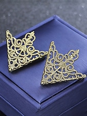 economico Cravatte e papillon da uomo-spilla con punte per colletto in lega da uomo: elegante design vintage con dettagli in cristallo, disponibile in più colori, perfetta per eventi formali e abbigliamento da lavoro