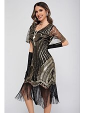 preiswerte 1920er Kleider-Goldene Zwanziger 1920er Knielang Flapper Kleid Kurze Ärmel Der große Gatsby Pailletten Fransen V Ausschnitt Kostüm Damen Weihnachten Karneval Flüsterkneipe Maskerade Retro-Mottoparty Erwachsene