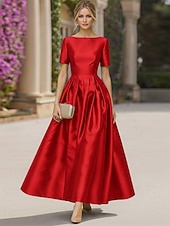  A-linja Polven yli Cocktailmekot Tyylikäs Lyhythihainen Venekaula-aukko Puutarhajuhlat Häät Tafti Joustava satiini kanssa Laskokset