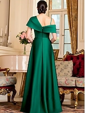 preiswerte Bodenlänge-A-Linie Bodenlang Knöchellänge Partykleid Cocktailkleid Kurzarm Schulterfrei Elegant Minimalistisch Formell Hochzeitsgast Satin Brautmutterkleid mit Einfarbig