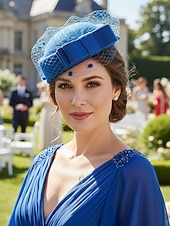 Недорогие Рождественские аксессуары-женская рождественская шапка из искусственной шерсти, с бантом и сеткой, несколько цветов для праздничных мероприятий, идеально подходит для торжеств и зимней моды