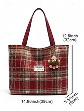 Недорогие Сумки с ручками сверху и шопперы-Женские рождественские клетчатые сумки-шопперы – большие и маленькие размеры, полиэстеровая ткань с помпонами, праздничный стиль для предпраздничного шопинга и подарков