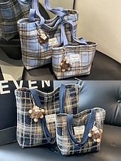 Недорогие Сумки с ручками сверху и шопперы-Женские рождественские клетчатые сумки-шопперы – большие и маленькие размеры, полиэстеровая ткань с помпонами, праздничный стиль для предпраздничного шопинга и подарков