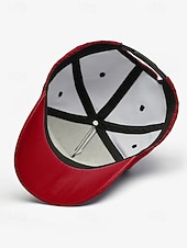abordables Chapeaux pour femmes-Casquette de smoking de Noël pour homme - matière polyester, motifs variés sur le thème des fêtes, idéale pour les soirées festives, les sorties décontractées et les célébrations de fin d'année.