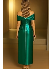 economico Abiti da cocktail-Tubino Colonna Lunghezza Tè Abiti da Cocktail Elegante Senza Maniche Senza Spalle Festa in giardino Matrimonio Raso Elasticizzato con Arricciato