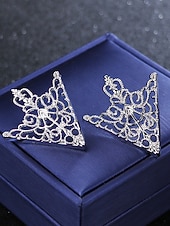 economico Cravatte e papillon da uomo-spilla con punte per colletto in lega da uomo: elegante design vintage con dettagli in cristallo, disponibile in più colori, perfetta per eventi formali e abbigliamento da lavoro