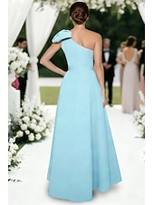 billige Mammas jumpsuits-Jumpsuit / Pantsuit Gulvlengde Overskjørtkjole Kjole til brudens mor Ermeløs Enskuldret Elegant Minimalistisk Formell Bryllupsgjest Sateng med Sløyfe(r)