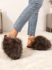 levne Dámské pantofle a žabky-Dámské pantofle s leopardím vzorem – měkká, útulná vnitřní obuv pro relaxaci, lenošení a pohodlí v chladném počasí