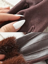 お買い得  レディース手袋-女性用フェイクファー手袋 - 柔らかくて心地よいフェイクレザー素材、複数の色から選択可能、クリスマス、パーティー、アウトドア活動のためのスタイリッシュで暖かい冬のアクセサリー