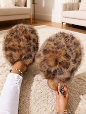 levne Dámské pantofle a žabky-Dámské pantofle s leopardím vzorem – měkká, útulná vnitřní obuv pro relaxaci, lenošení a pohodlí v chladném počasí