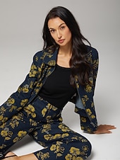  Jeans in Gelb mit Blumenmuster und geradem Bein, perfekt für den Urlaub