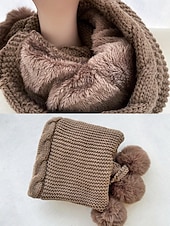 رخيصةأون قبعات نسائية-وشاح نسائي محبوك بغطاء للرأس لعيد الميلاد - مبطن بالصوف المريح، مع تفاصيل بوم بوم، وخيارات متعددة الألوان لأزياء الشتاء، مثالي كهدية في العطلات والأنشطة الخارجية