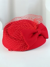Недорогие Рождественские аксессуары-женская рождественская шапка из искусственной шерсти, с бантом и сеткой, несколько цветов для праздничных мероприятий, идеально подходит для торжеств и зимней моды