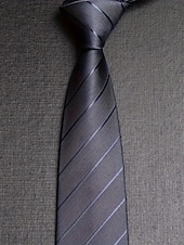 abordables Cravates et nœuds papillon pour hommes-Cravate de Noël en soie pour homme – matière polyester, motif rayé, disponible en plusieurs couleurs – idéale pour les fêtes de fin d'année, les événements formels et les tenues professionnelles.