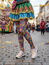 Недорогие Ботинки женские-Женские черные с блестками кроссовки на платформе для Марди Гра - сверкающая праздничная повседневная обувь для карнавальных парадов костюмированных вечеринок уличных празднований и веселых выходных