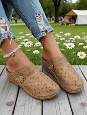 economico Zoccoli e pianelle da donna-Women's Blue Perforated Mule Clogs - Floral Detail Comfort Casual Shoes, Ideal for Garden Walks, Picnics, Daily Errands &amp; Outdoor Gatherings