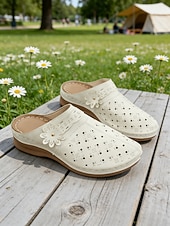 economico Zoccoli e pianelle da donna-Women's Blue Perforated Mule Clogs - Floral Detail Comfort Casual Shoes, Ideal for Garden Walks, Picnics, Daily Errands &amp; Outdoor Gatherings