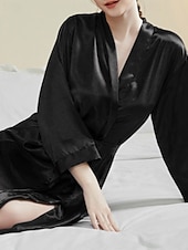 abordables Combinaisons pour femmes-Femmes Robe Occasionnel Doux Satin Couleur Unie Quotidien Maison Lit manche longue Col en V Noir Blanche Vert Claire Rose Claire bleu marine Été Printemps Coupe régulière