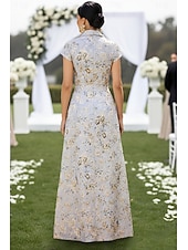  A-linje Gulvlengde Gjestekjole til bryllup Formell kjole Aftenkjole Kjole til brudens mor Kortermet V-hals Knaphul Elegant Årgang Formell Bryllupsgjest Jacquard med Sløyfe(r)