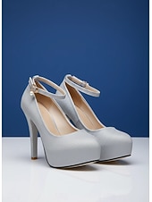 voordelige Bruid-Zilveren plateauhakken met enkelbandje en parelbedel – elegante bruidsschoenen voor avond of glamoureuze bruiloft