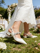 economico sposa-eleganti ballerine da sposa per matrimoni in giardino e in municipio, scarpe da sposa bianche a punta con cinturino in cristallo