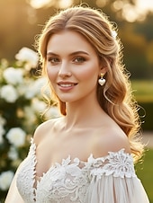 cheap Wedding Accessories-Women's Alloy Heart-Shaped Earrings with Gold Detailing, Perfect for Valentine's Day and Weddings