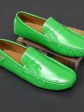 baratos Sapatos masculinos-Mocassins masculinos verdes, sapatos de condução leves e fáceis de calçar, mocassins casuais da moda para uso diário, festas e looks para o Dia de São Patrício.