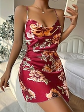 preiswerte Damen Nachtwäsche und Loungewear-Damen Freizeitkleidung Nachthemd Sexy Lässig Weich Blumen Gerafft Rückenfrei Kleid Heim Urlaub Ärmellos V Ausschnitt Schwarz Rote Grün Sommer Frühling Normale Passform