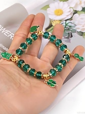  Dámský náramek s přívěsky ke Dni svatého Patrika, přívěsek se zeleným trojlístkem, korálkový design v různých stylech, slitina a umělé krystaly, slavnostní irské párty šperky pro ženy
