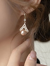 abordables Boda ACC-Pendientes colgantes de perlas artificiales para mujer, elegante diseño geométrico con detalles de cristal, estilo nupcial clásico, para novias, ceremonias de boda y eventos formales de noche.