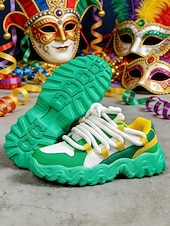 economico Sneakers da donna-Sneaker Chunky Blocco Colorato Verde e Bianco da Donna per Mardi Gras con Lacci in Cordoncino – Scarpe Platform Vivaci per Carnevale Feste anni '90 e Moda Urbana