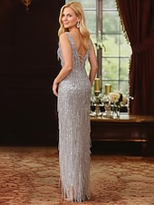 economico Lunghezza alla caviglia-Abito a colonne lungo in paillettes abito in frange abito da prom abito per la madre della sposa senza maniche scollo a V elegante vintage da festa con paillettes