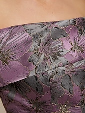 abordables Robe Fleurie-Femmes Robe maxi Robe ajustée et évasée Robe à épaules dénudées Élégant Soirée Jacquard Métallique Coupe régulière Fleuri Sans manches Épaules Dénudées Violet