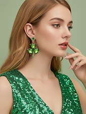  Pendientes de aleación para mujer con diseño de trébol de cristal verde, perfectos para el día de San Patricio y fiestas cotidianas, elegantes y festivos.