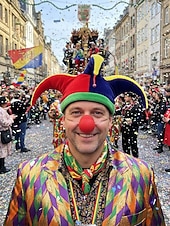 זול אביזרים-כובע ליצן של ג'סטר מרדי גרא ומערכת אף ליצן – מושלם לקרנבל ומסיבות מסכה