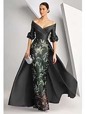 baratos Vestidos de baile-Linha A Tubinho Longo Bordado com miçangas Vestido formal Vestido para a mãe da noiva Vestidos de noite Vestido de baile com sobressaia Vestido formal Elegante Brilhante Manga 3/4 Ombro a Ombro