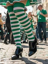  Γυναικεία πράσινα και μαύρα παπούτσια με τακούνι και κορδόνια – vintage σχέδιο με κονκάρδες στα δάχτυλα και στυλ Αγίου Πατρικίου, ιδανικά για εορταστικές εκδηλώσεις και γιορτές.