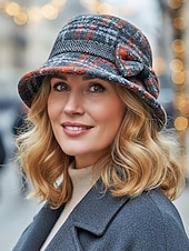 preiswerte Hüte für Damen-Damen-Mütze aus dickem Polyester mit Karomuster und Schleifendetail, erhältlich in verschiedenen Farben – perfekt für Herbst und Winter