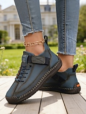 abordables Baskets femme-Baskets rouges décontractées pour femmes - chaussures confortables à lacets avec coutures apparentes et détails contrastés, idéales pour les promenades quotidiennes, les courses en extérieur, les brunchs et les sorties décontractées.